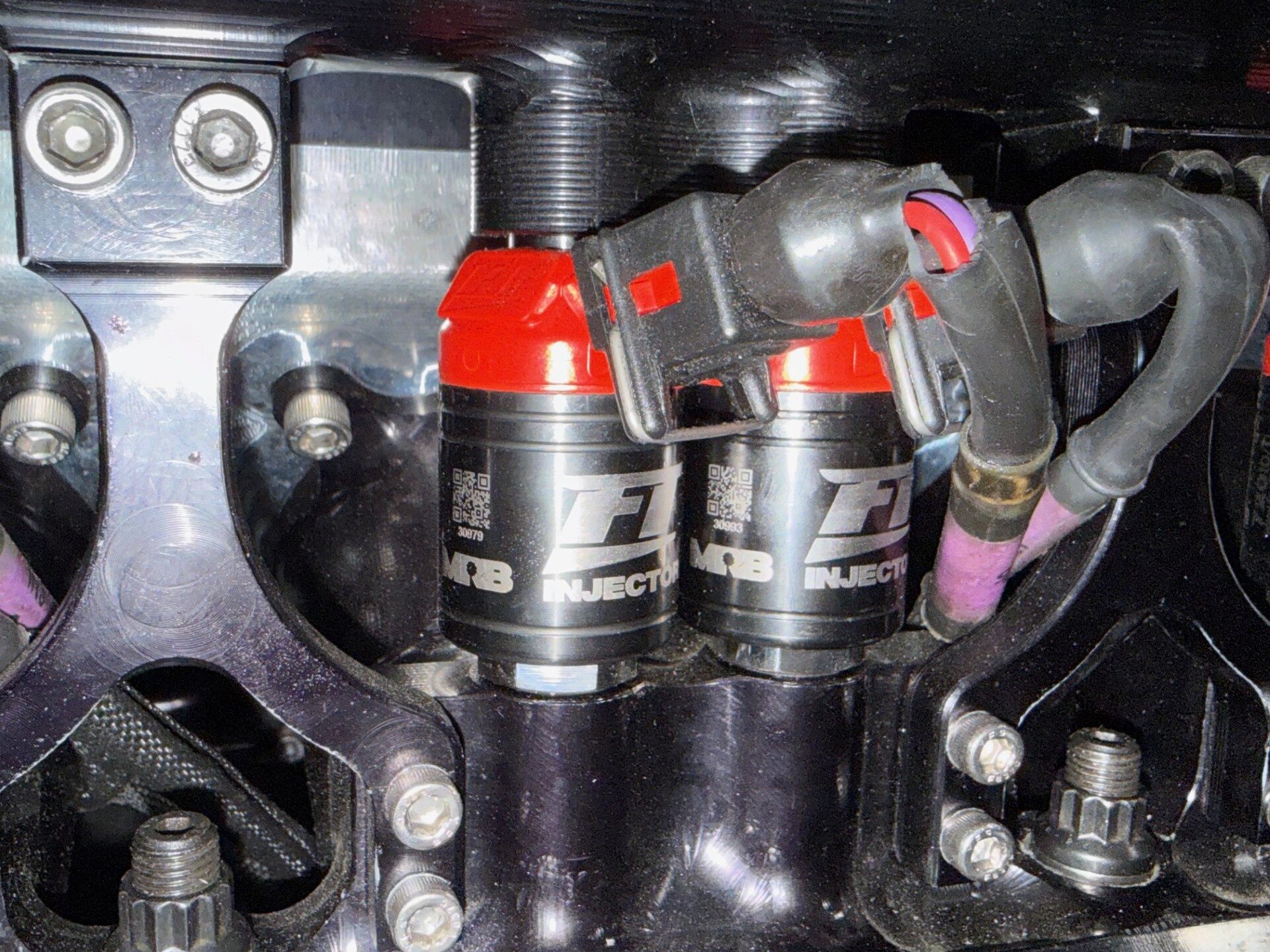 dual injecttors